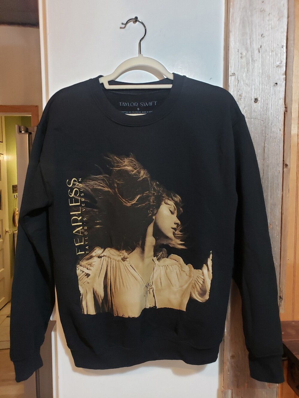 Taylor Swift Fearless Black Long Sleeve Crew Neck Sweatshirt Oversized Small